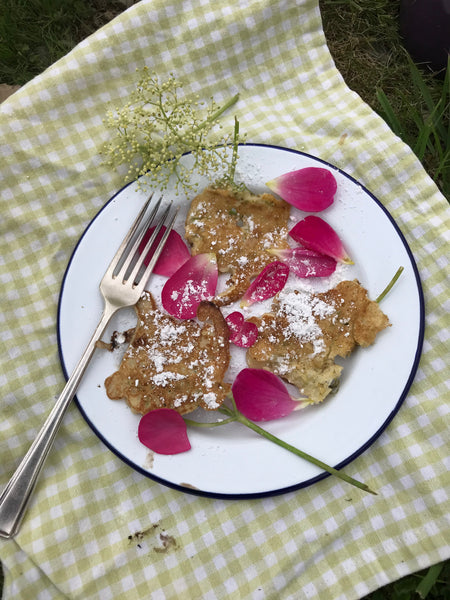 Foraged Elderflower Pancakes – The Den Kit Co.